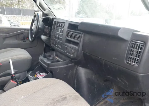 2021 Chevrolet Express Cargo Rwd 2500 Regular Wheelbase Wt из США, поврежденный, VIN 1GCWGAFP9M1171829